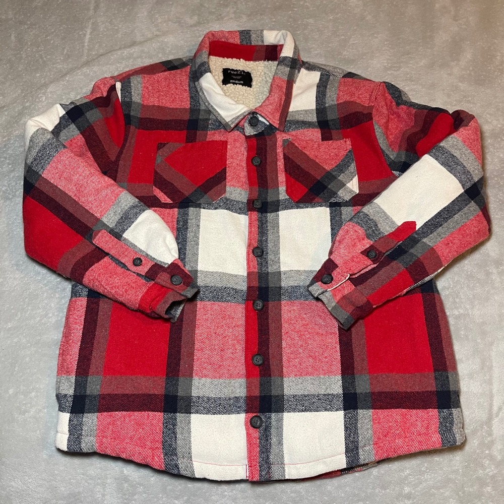 Rue21 Jacket Womens Medium Red White Buffalo Plaid Sherpa Lined Flannel Shacket